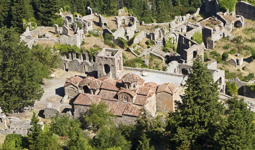 03 mesa mystras ruins